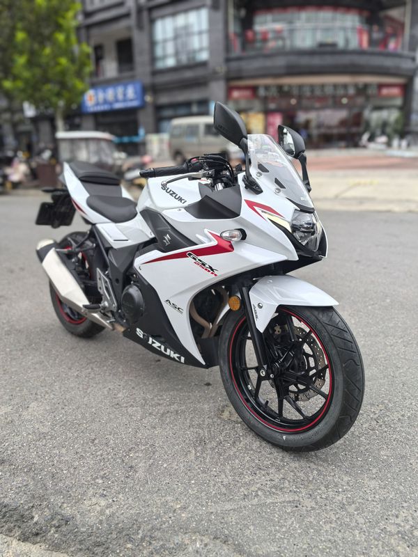 二手豪爵铃木GSX250R