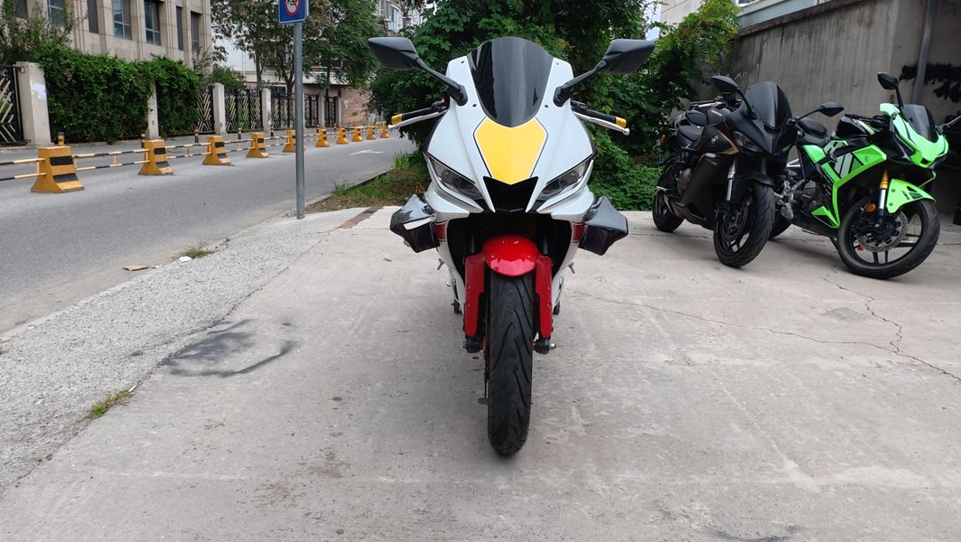二手雅马哈YZF-R3