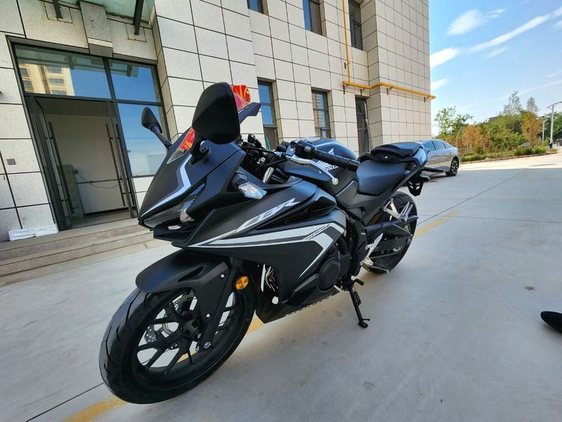 二手本田CBR400R