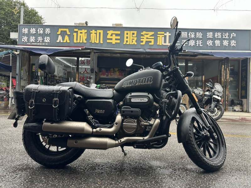 二手QJMOTOR闪300