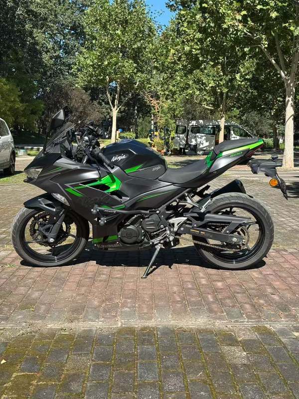 二手川崎Ninja 400