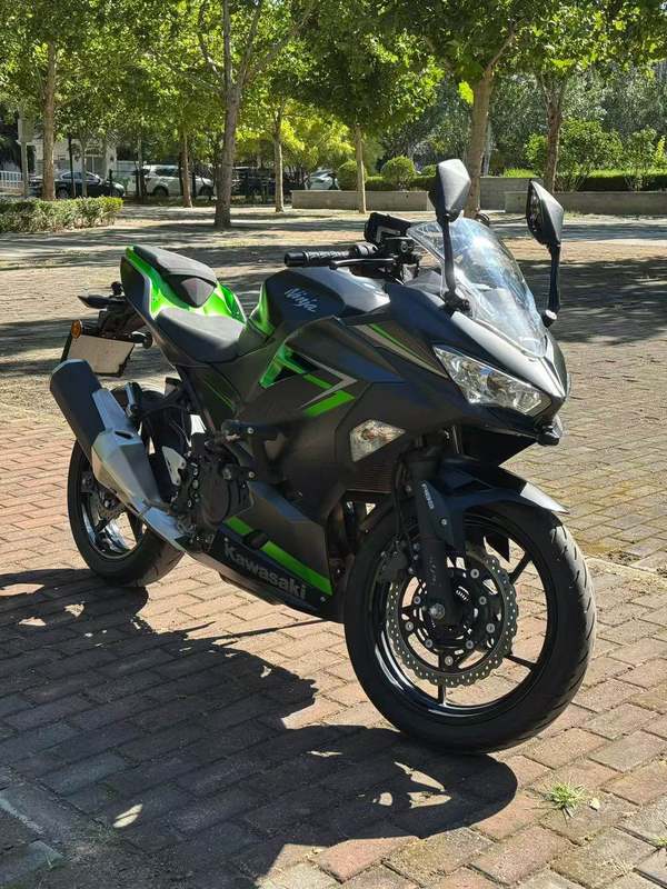 二手川崎Ninja 400