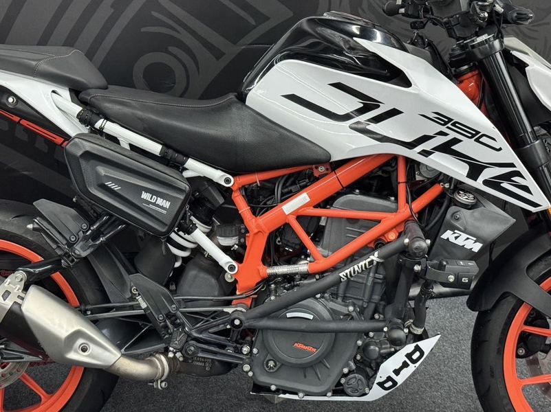 二手KTMR2R390 Duke