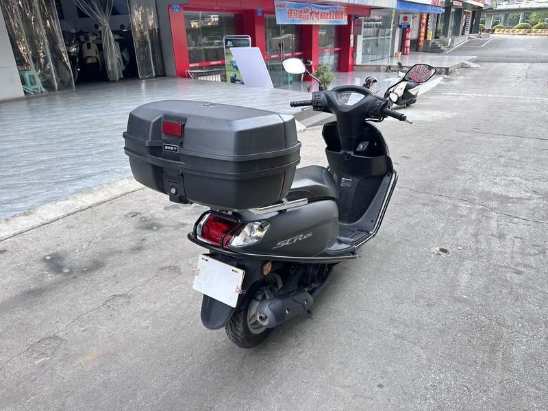 二手五羊本田SCR125