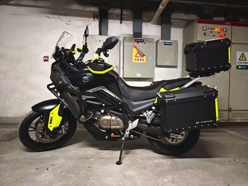 二手QJMOTOR骁650