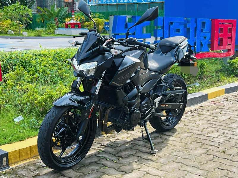 二手川崎Z400