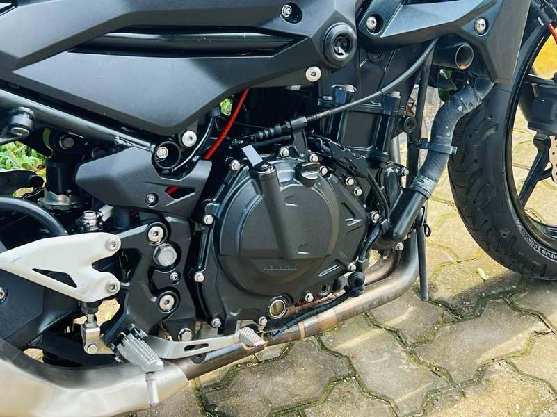 二手川崎Z400