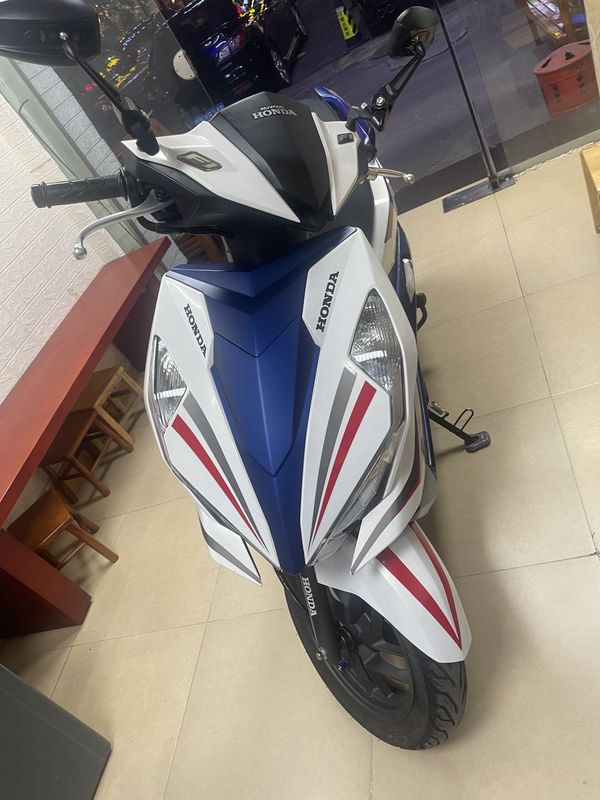 二手五羊本田NX125