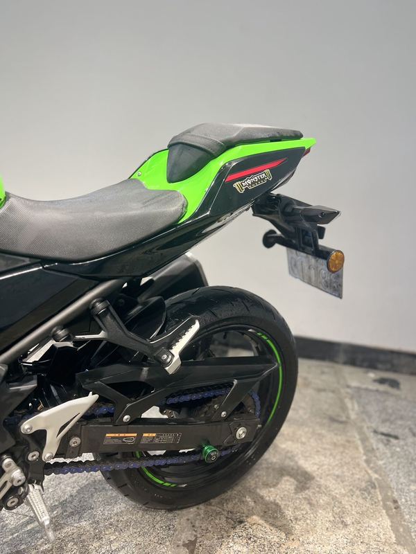 二手川崎Ninja 400