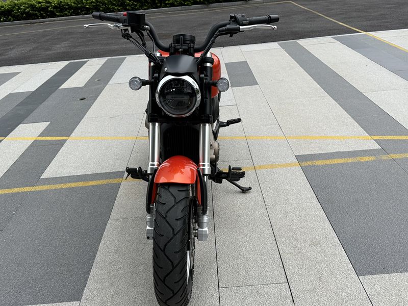 二手QJMOTOR闪300