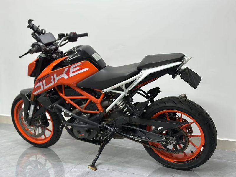 二手KTMR2R390 Duke