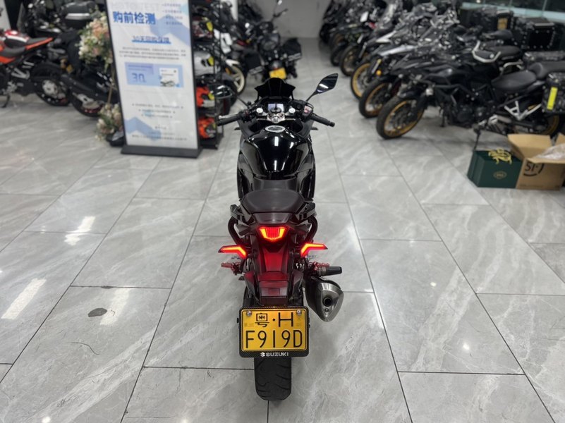 二手豪爵铃木GSX250R