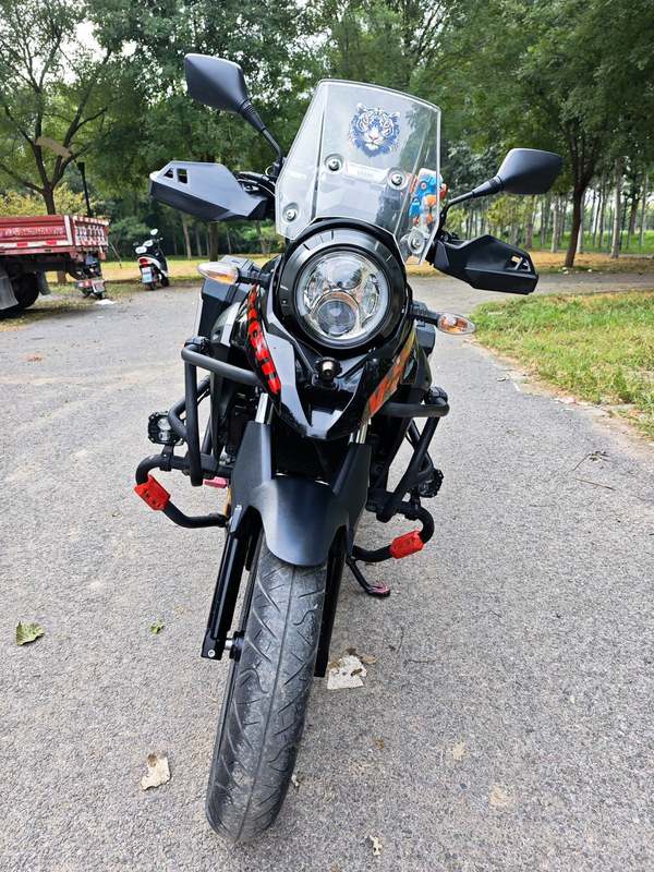 二手豪爵铃木DL250
