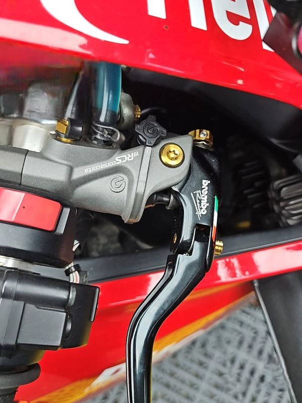 二手杜卡迪Panigale V2