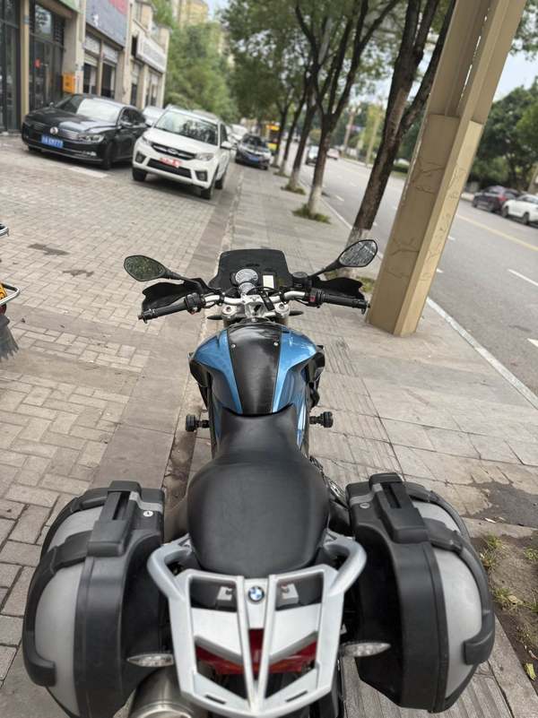 二手宝马F 800 R