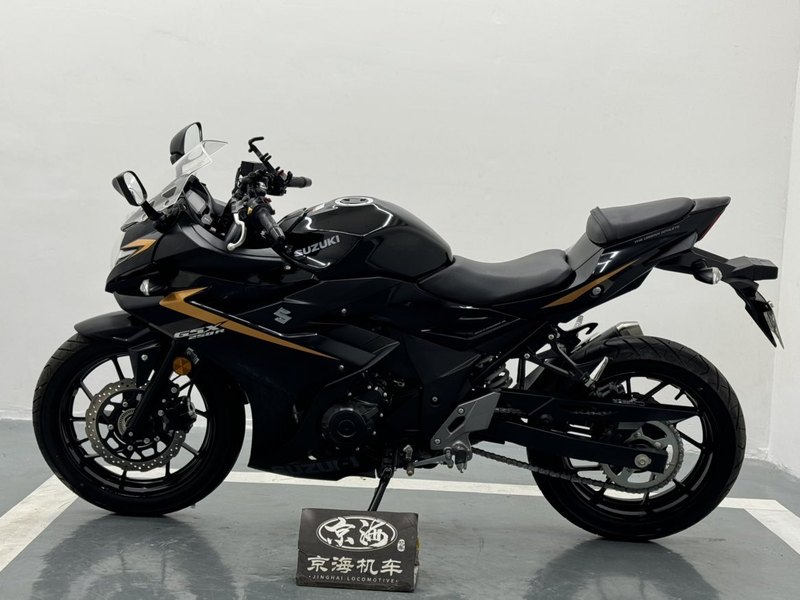 二手豪爵铃木GSX250R