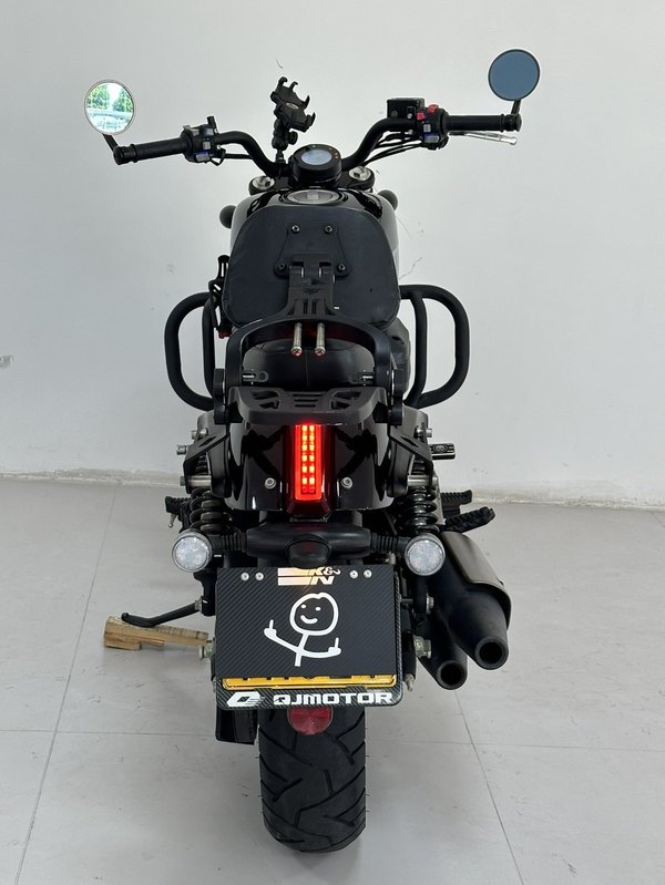 二手QJMOTOR闪300