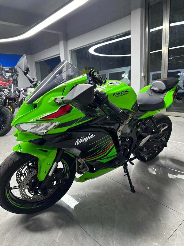 二手川崎ZX-4R