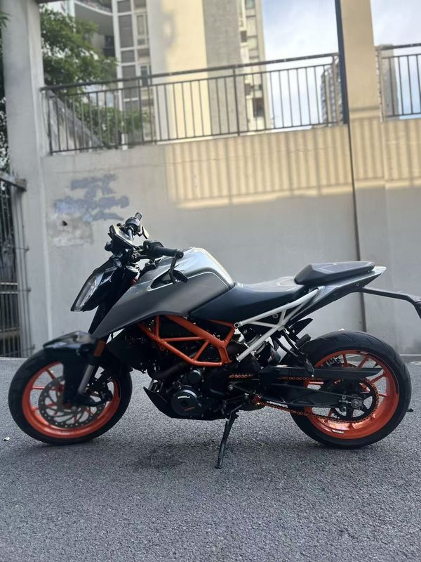 二手KTMR2R390 Duke