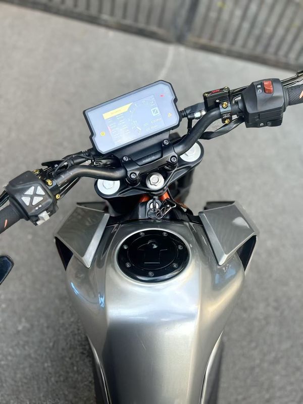 二手KTMR2R390 Duke