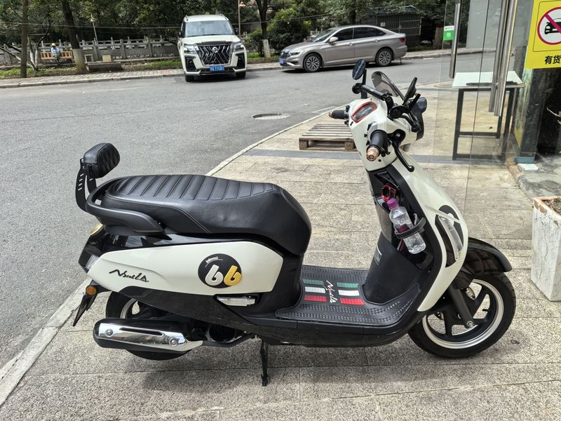 二手新大洲本田NS125LA