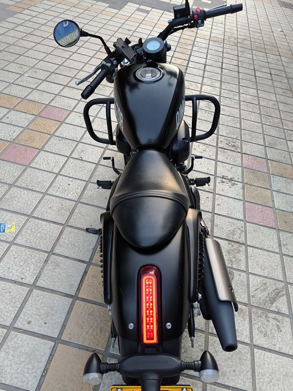 二手QJMOTOR闪300