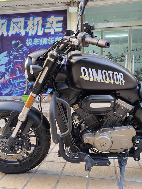 二手QJMOTOR闪300