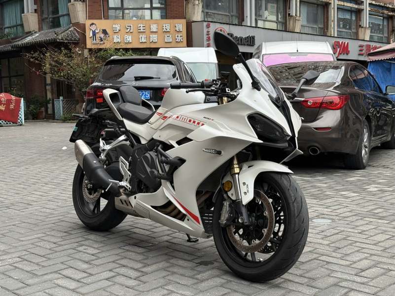 二手QJMOTOR赛600