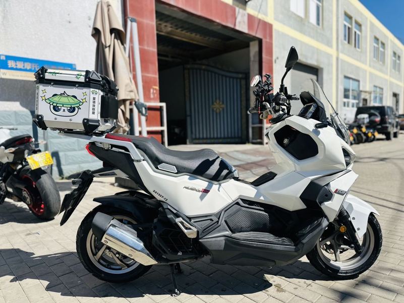 二手三阳哈士奇 Husky ADV150