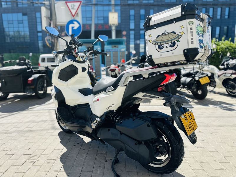 二手三阳哈士奇 Husky ADV150