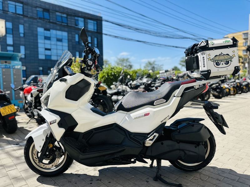 二手三阳哈士奇 Husky ADV150
