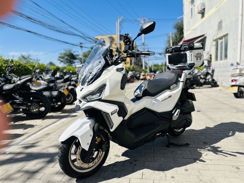 二手三阳哈士奇 Husky ADV150