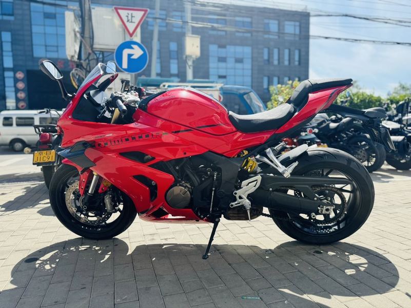 二手QJMOTOR赛600