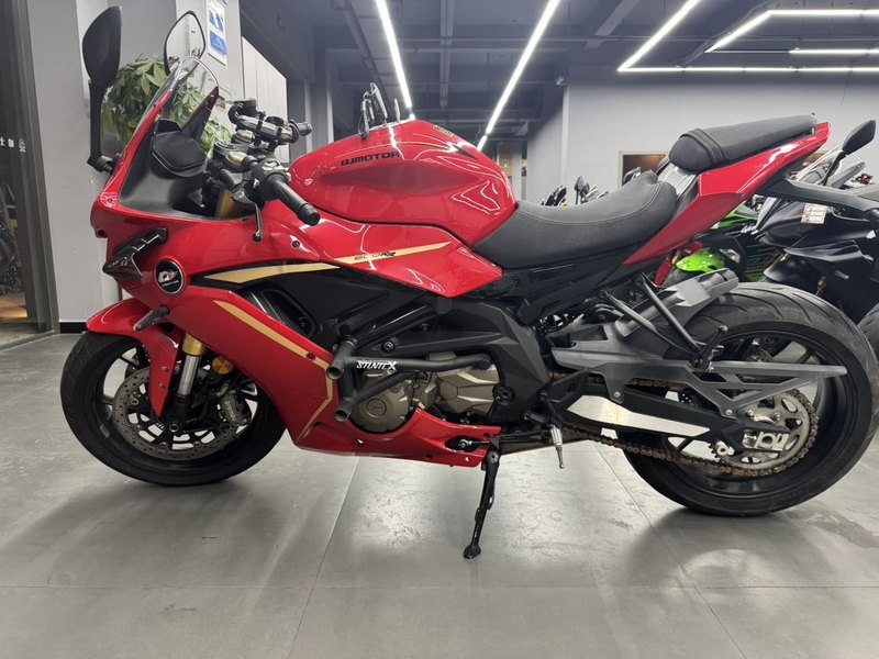 二手QJMOTOR赛600