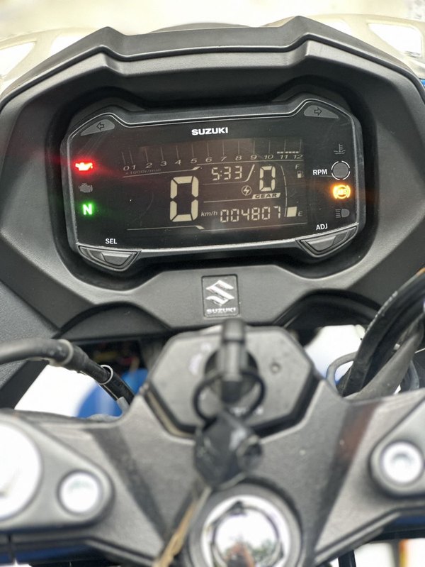 二手豪爵铃木GSX250R
