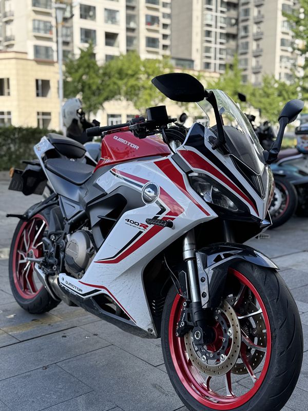 二手QJMOTOR赛400