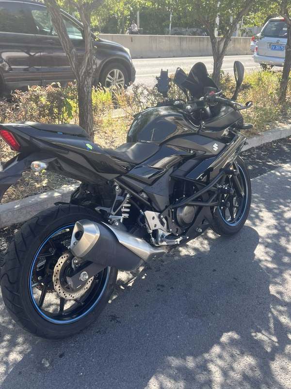 二手豪爵铃木GSX250R