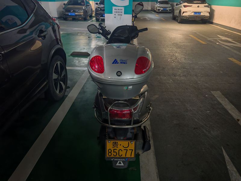 二手五羊本田SCR110 佳御