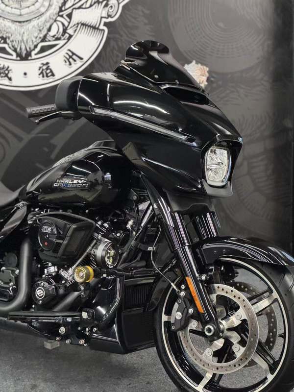 二手哈雷戴维森大道滑翔 Street Glide