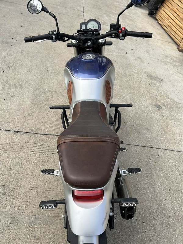 二手QJMOTOR逸550