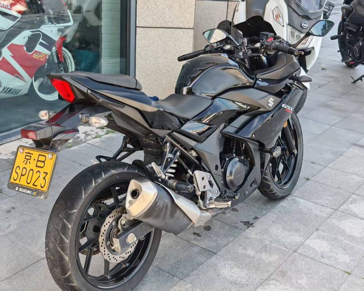 二手豪爵铃木GSX250R