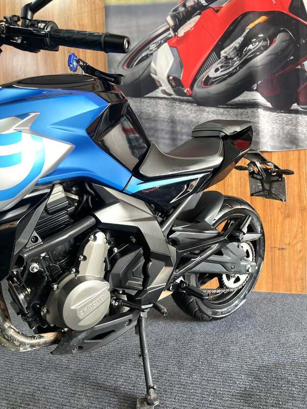 二手春风650NK