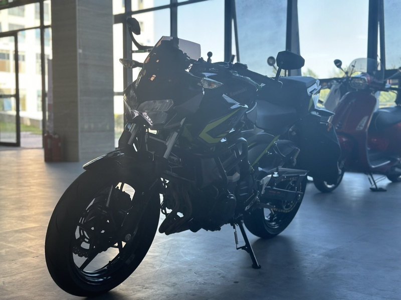 二手川崎Z400