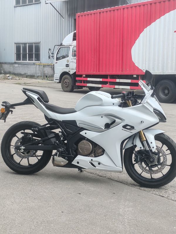 二手QJMOTOR赛250