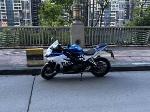 二手贝纳利龙卷风 Tornado 252R
