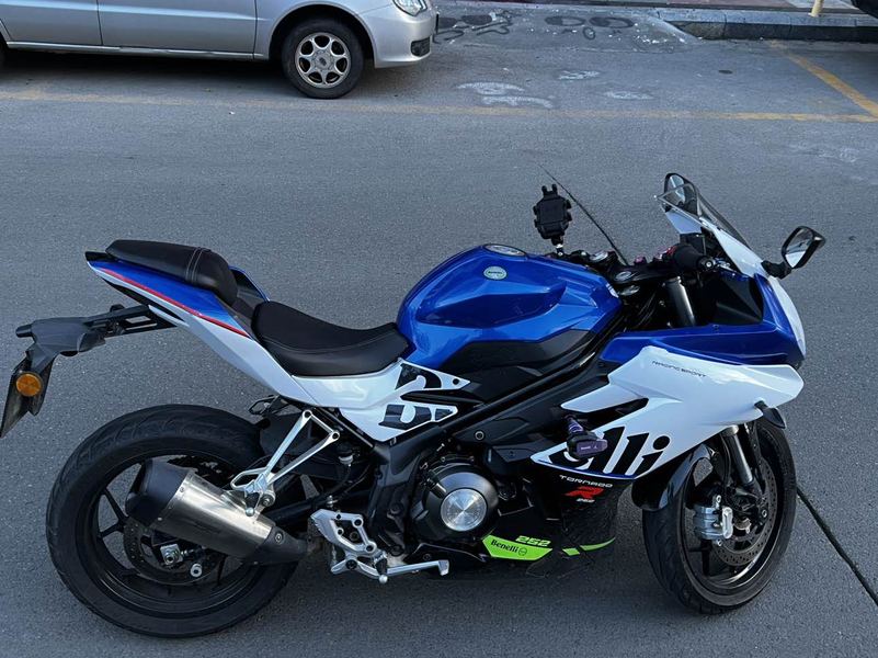 二手贝纳利龙卷风 Tornado 252R