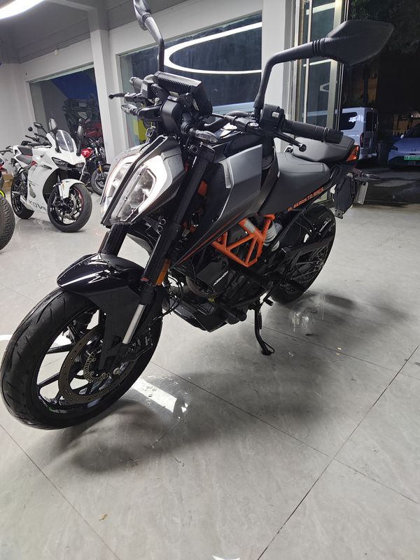 二手KTMR2R390 Duke