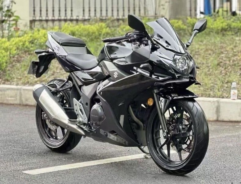 二手豪爵铃木GSX250R