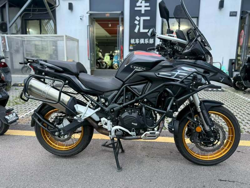 二手贝纳利TRK552