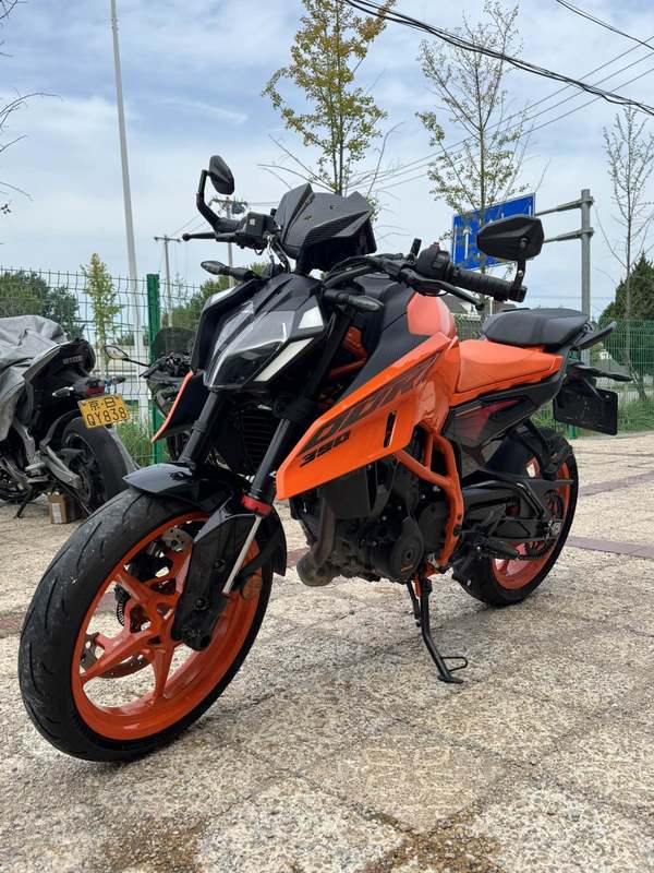 二手KTMR2R390 Duke